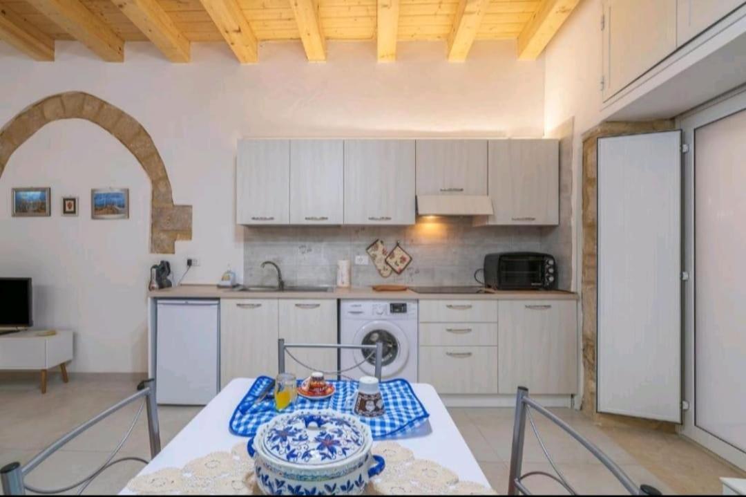 La Casa Dei Candelai Szirakúza Kültér fotó